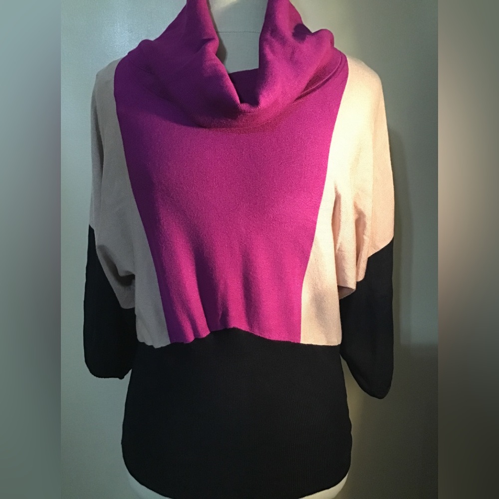 Women’s size large new directions 3/4 length sleeves Cowell neck sweater